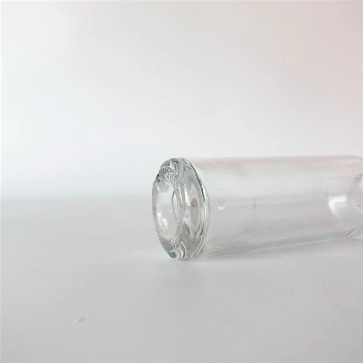 Small Capacity Cylindrical Fluted Bottom Glass Wine Bottle 200 Ml
